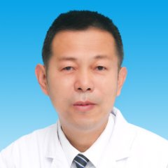 卢育奇