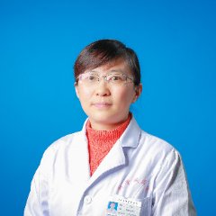 吴群